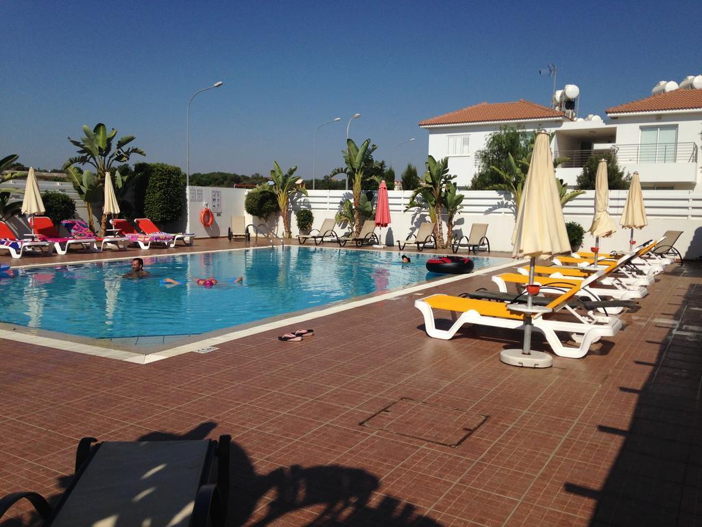 Mythical Sands Resort - Swahili Apartment Protaras Chambre photo