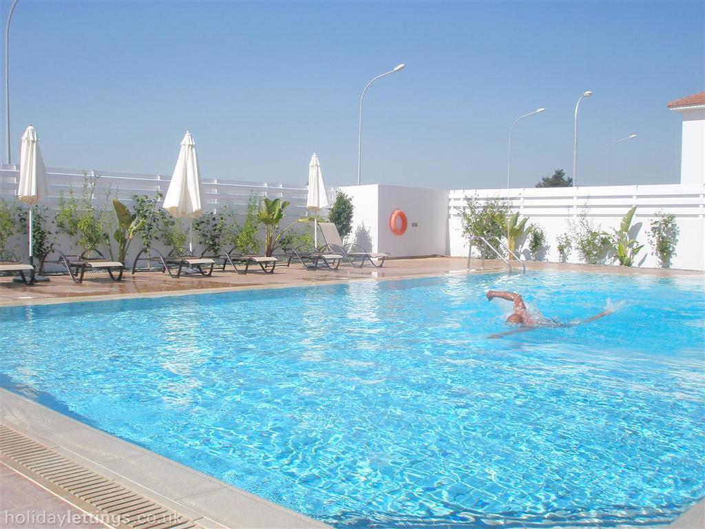 Mythical Sands Resort - Swahili Apartment Protaras Chambre photo